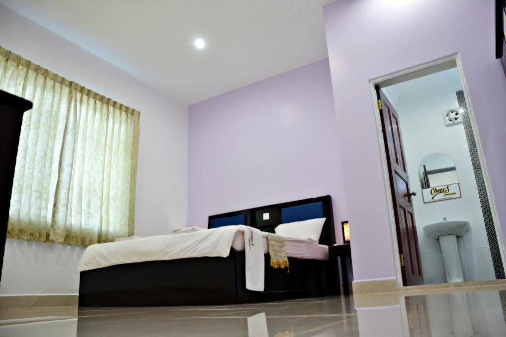 Bennys Boutique Hotel Sihanoukville Esterno foto